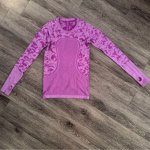 Lululemon Swiftly Tech Long Sleeve Crew